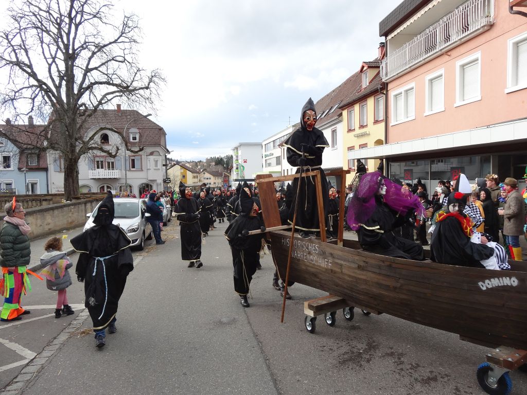 Bild 107 von 123  -  221 kB