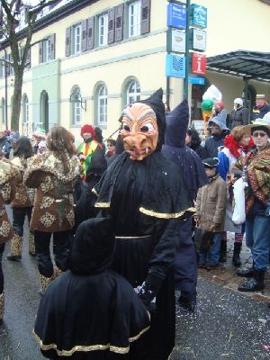 Bild 202 von 228  -  98 kB